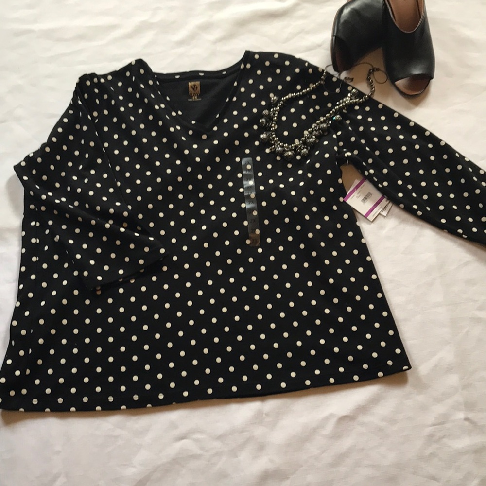NWT Anne Klein Polka Dot Top